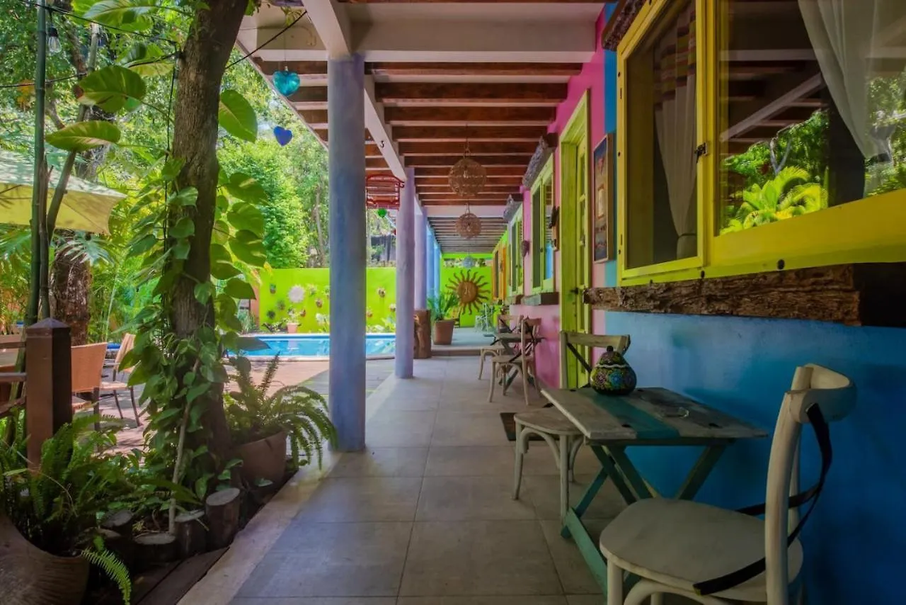 ホテル Xcaret Oasis Private Cave For 3 プレヤデルカーメン 0*,  メキシコ